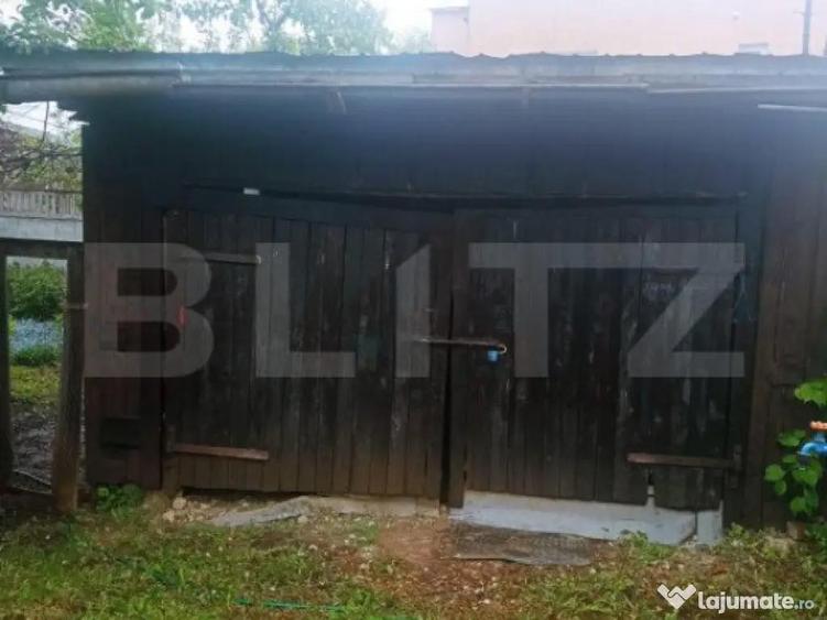 Apartament 3 camere decomandat, in vila, cu terten si intrar - 14