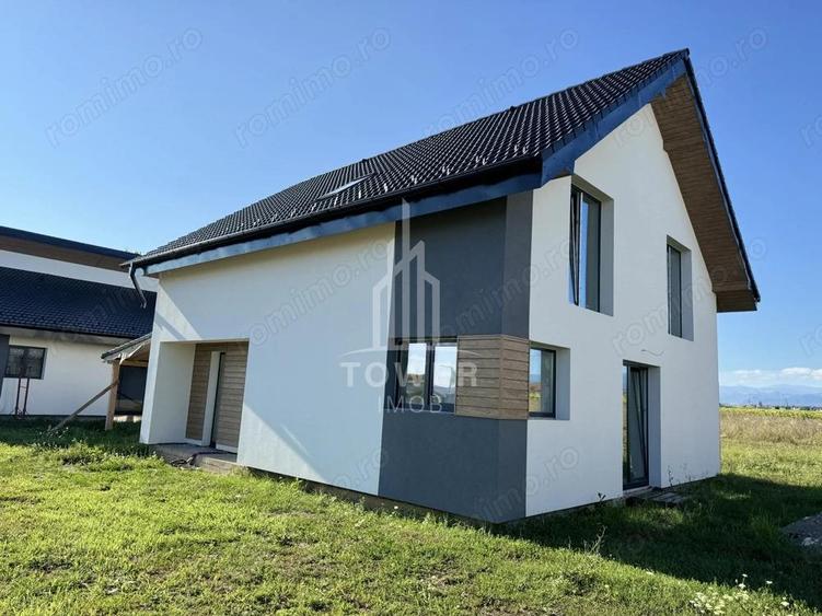 Casa pe un singur nivel INDEPENDENTA ENERGETIC - Cartier NOU - 1