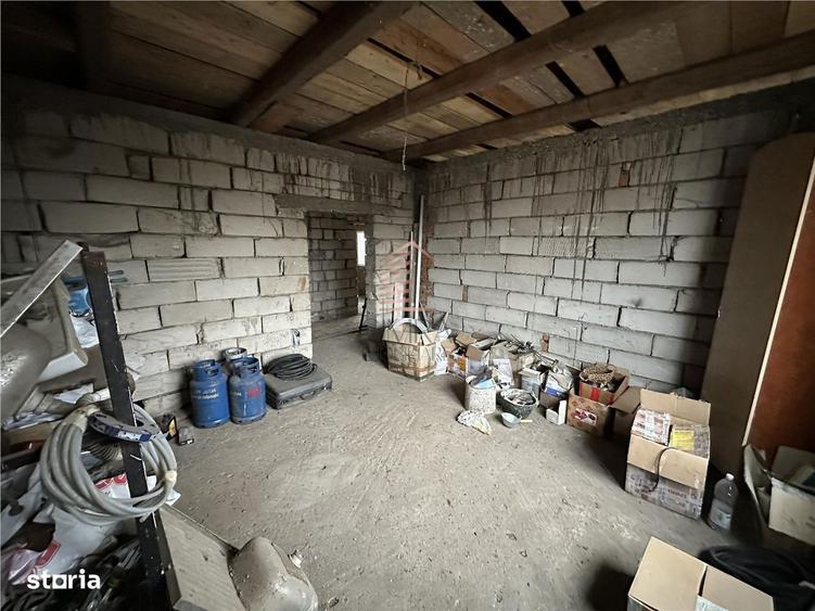 Casa 5 camere parter + etaj, teren de 1000 mq Livada - 7