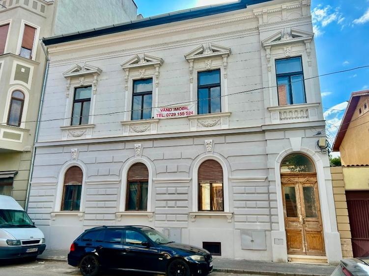 ULTRACENTRAL ZONA 0 • Casă D+P+E+M • 560 mp utili •8 camere• Direct Proprietar! - 1