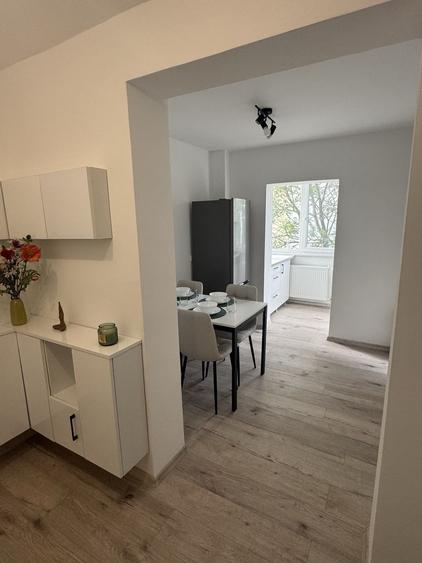 Apartament cu 2 camere decomandat în Iosia