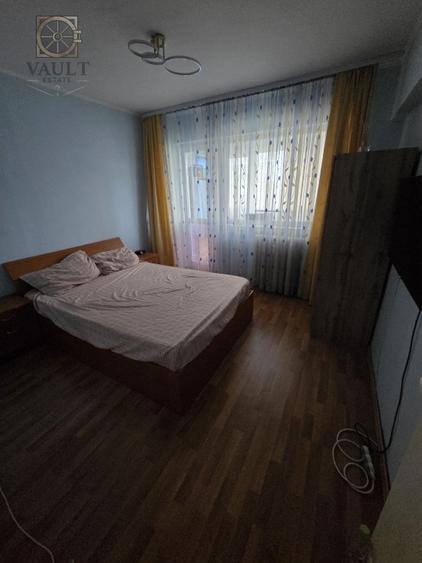 Apartament 3 camere - DECOMANDAT - mobilat/utilat 2 balcoane - Pantelimon - 3