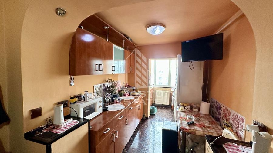 Apartament cu 2 camere, decomandat, centrala proprie, Aradului - 5