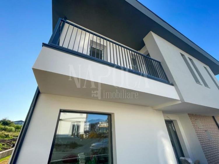 Casa 4 camere de vanzare in Floresti - 2