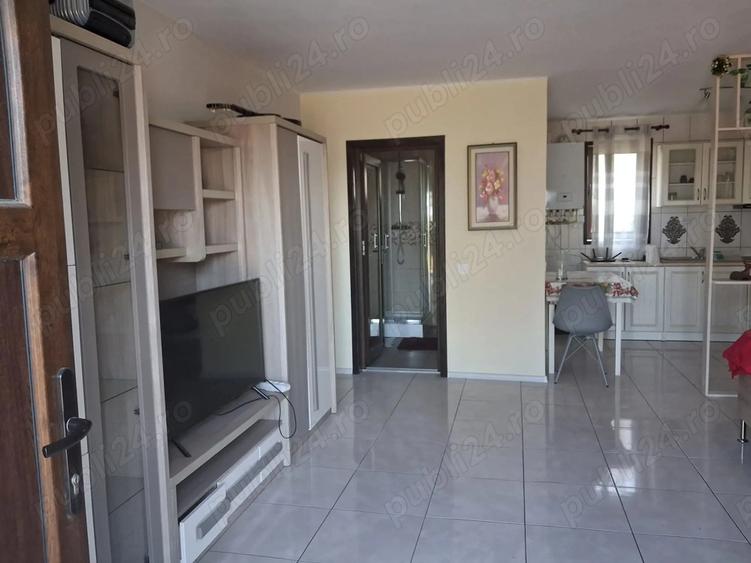 Casa de vanzare cu spa?iu prestari servicii - 5