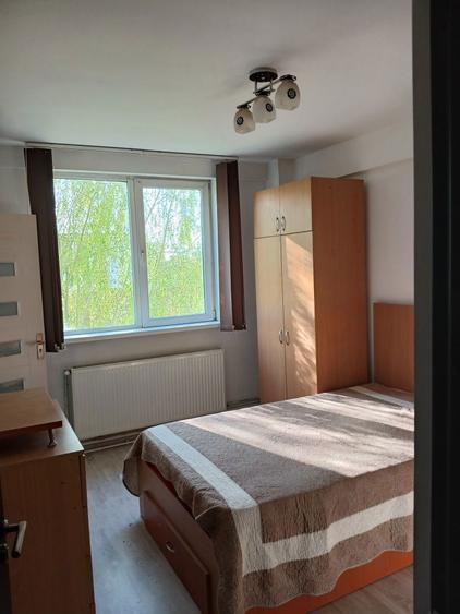 Inchiriez apartament 2 camere Brazda - 5