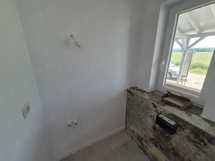 Casa finisata in Vladimirescu 154 mp teren 343 mp, vedere spre padure - 5