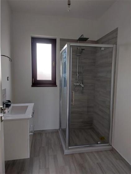 Casa spatioasa in cartier nou, Vladimirescu - 11