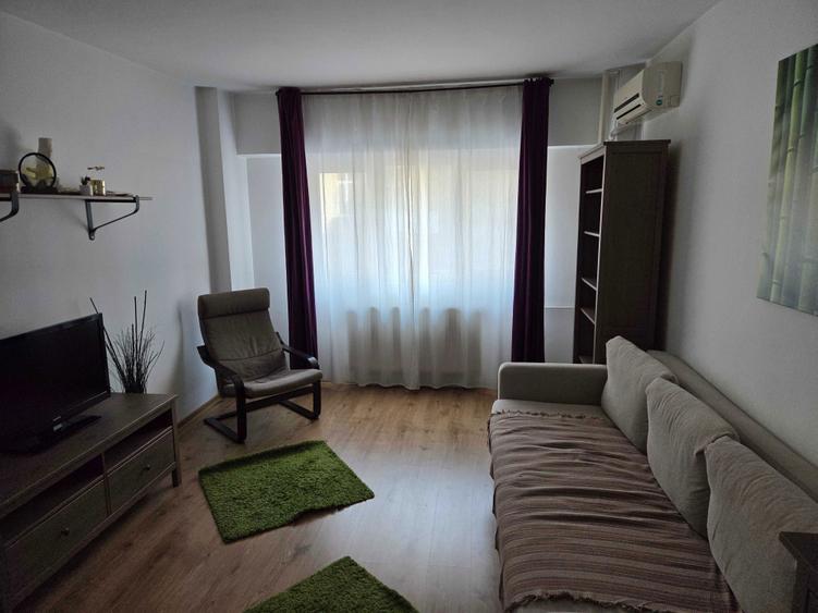 Inchiriez garsoniera Piata Universitatii - 3