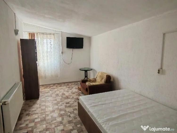 garsoniera de inchiriat - 3