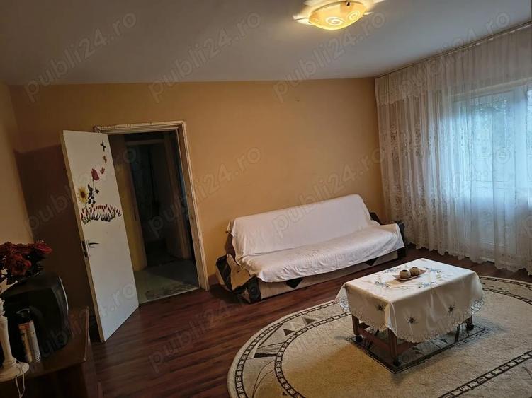 Vand apartament 3 camere - 9