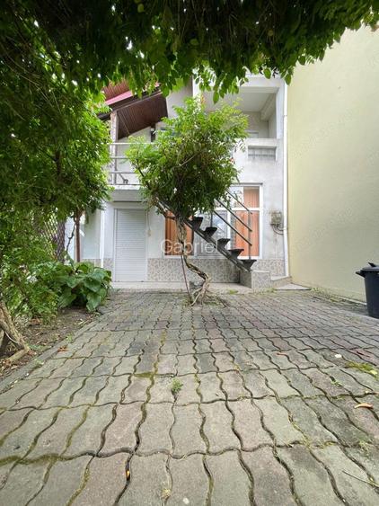 Casa cu Garaj,Zona Sagului,Musicescu, Teren 457 mp,suprafata construita 240 mp Casa cu Garaj,Zona Sagului,Musicescu, Teren 457 mp,suprafata construita 240 mp