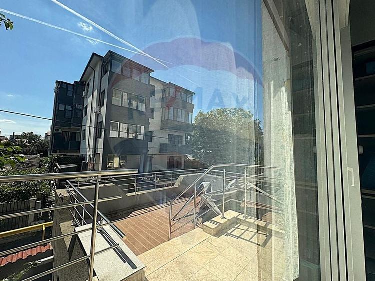 Casă / Vilă spațioasă de închiriat – Militari, zona Moinești - 27