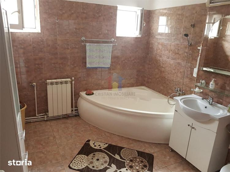 Apartament cu 3 camere decomandat în Gării