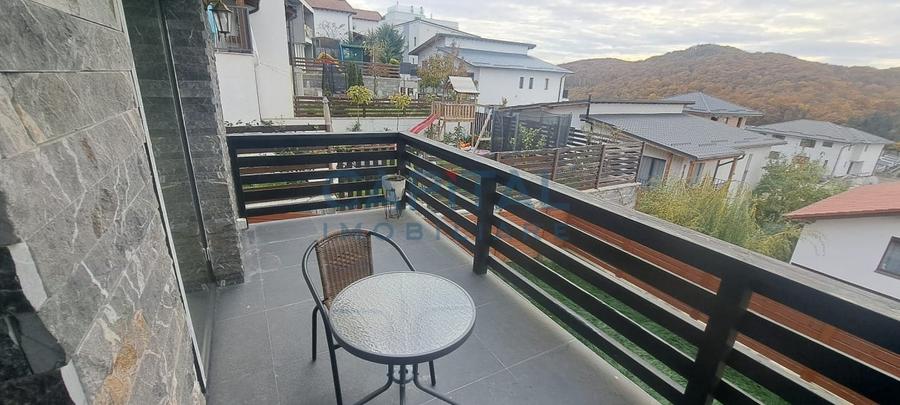 Casa de vanzare pe strada Narciselor, Floresti! - 6