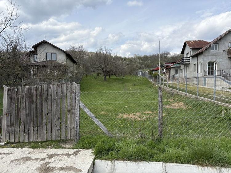 Vand teren Aninoasa Jud Dambovita - 3