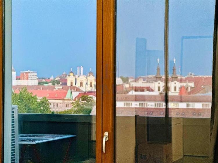 CENTRAL - FRUCTUS PLAZA - ETAJ 8 - LIFT - 3 CAMERE - TERASA 14MP - CENTRALA - CL - 4