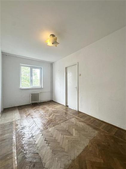 Apartament 2 Camere Semidecomandat, Etaj Intermediar, Tomis Nord Ciresica - 4