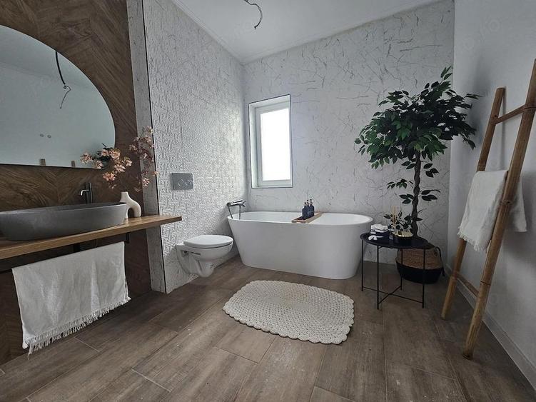 Casa de Vanzare DIRECT DE LA PROPRIETAR, COMISION 0% 1 2 Duplex despartit prin camera tehnica - 3