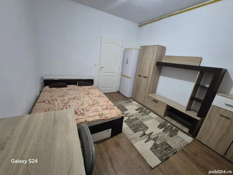 Inchiriez garsoniera Str.Some?ului Bistrita et 2 - 3