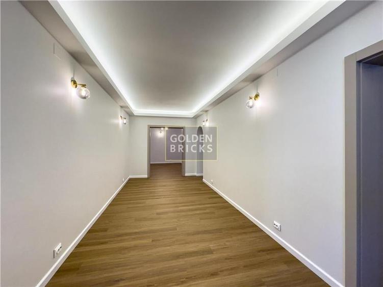 Aviatorilor | Charles de Gaulle | Prima Inchiriere | Metrou 3 minute - 12