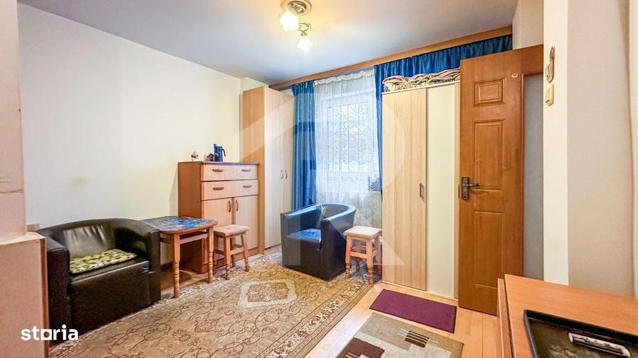 Doamna Ghica, Luntrei - garsoniera de vanzare, COMISION 0 - 9