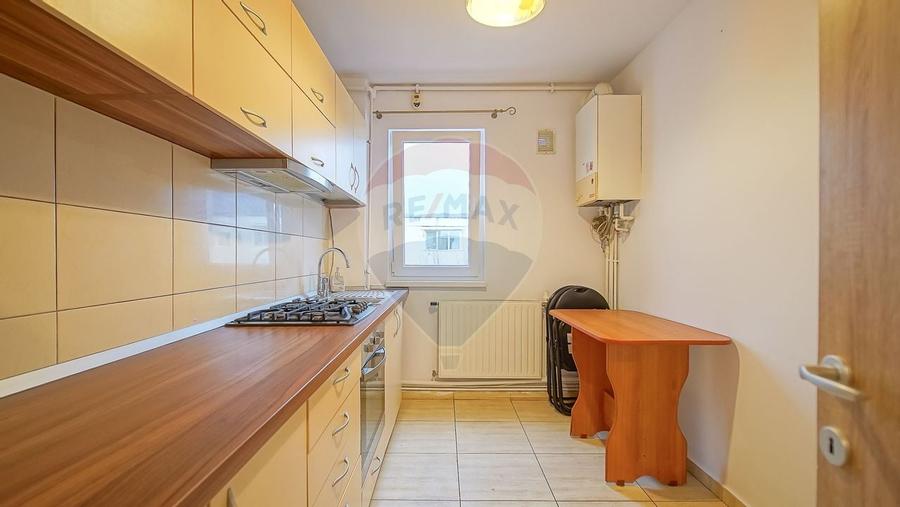 Apartament 2 camere, in zona Astra! - 3