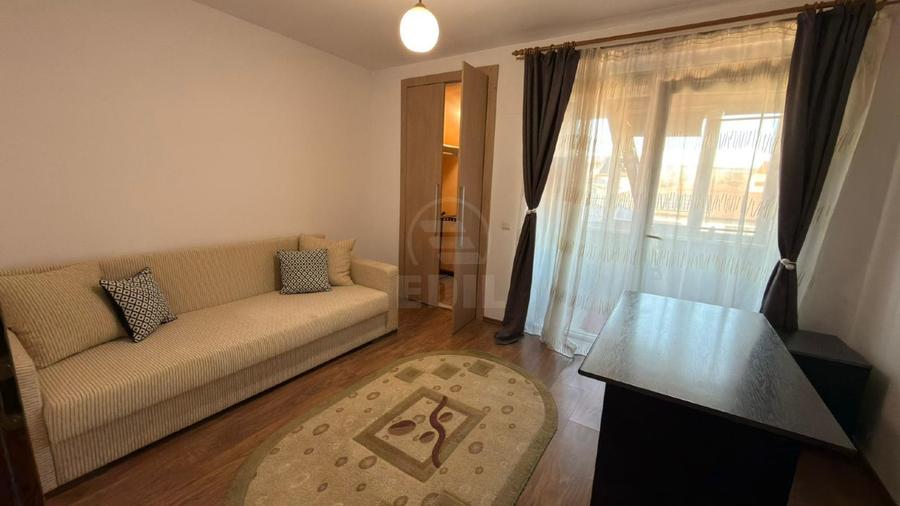 Apartament 3 camere semideccomandat zona Sub Cetate - 9