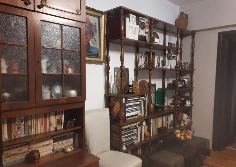 Apartament Cu 3 Camere Semidecomandate - Etaj 2 - Zona Ultracentral - 3