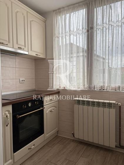 Apartament cu 3 camere | Etaj 3 | Decebal | Oradea - 11