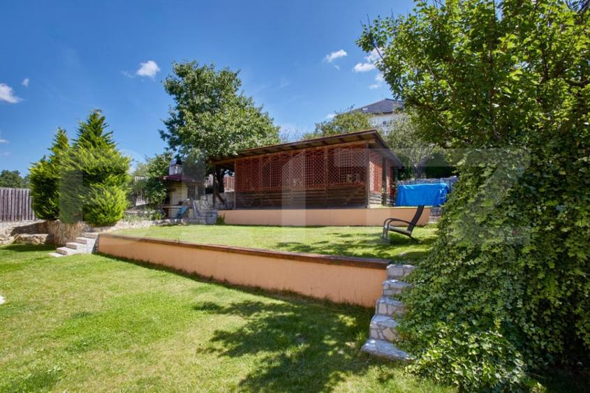 Vila exclusivista de 340 mp utili,Teren 1.400 mp,Jacuzzi & - 1