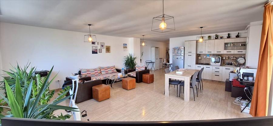 SUPEROCAZIE ! MAMAIA NORD 3 CAMERE 135 MP. MOBILAT UTILAT VEDERE LA MARE ! - 3