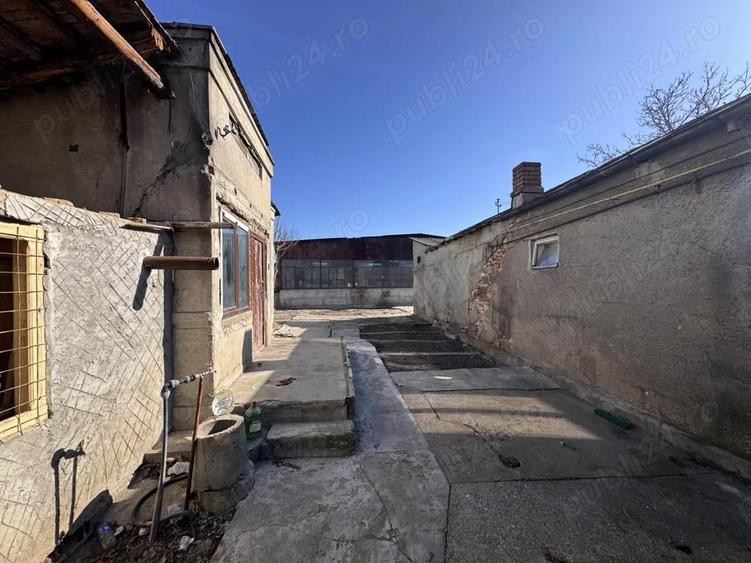 Casa 23 August + Teren 490 Mp - Bld. Nicolae Titulescu - 1