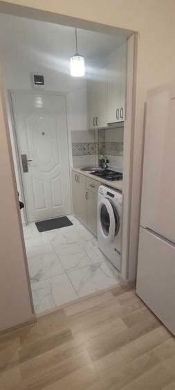 Proprietar - inchiriez camera tip garsoniera Jumbo 1200 lei - 4