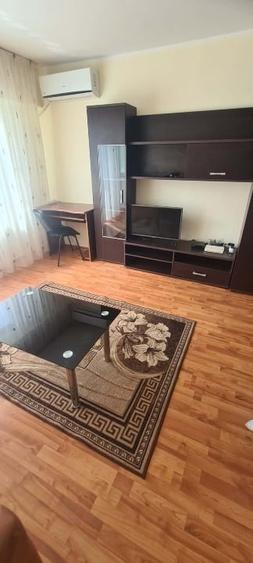 Garsoniera Mall Vitan - 8