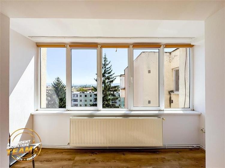 Film! Apartament  2 camere, decomandat, rezidential, Simeria, Sfantu Gheorghe - 10