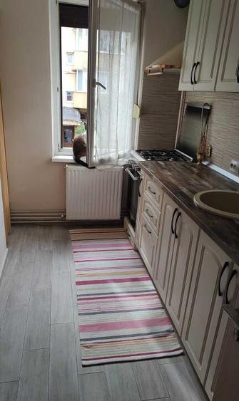 Apartament 2 camere decomandat etajul 1 Craiter - 4