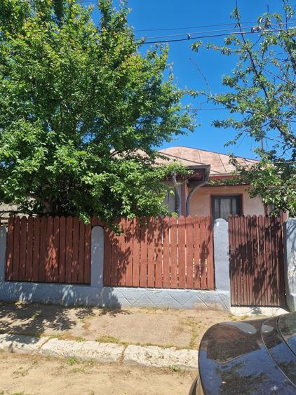 Casa de vanzare in Ramnicu Sarat - 1