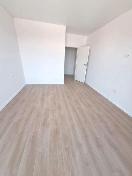 Vanzare - apartament cu 2 camere, complex Flamingo - bloc nou - 2