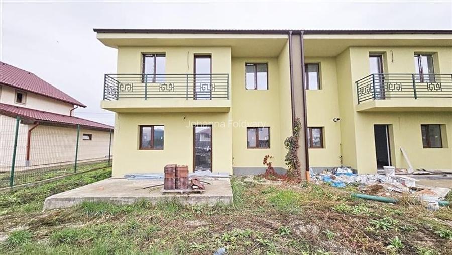 Casă cu 4 camere în Dumbrăvița Casă cu 4 camere în Dumbrăvița