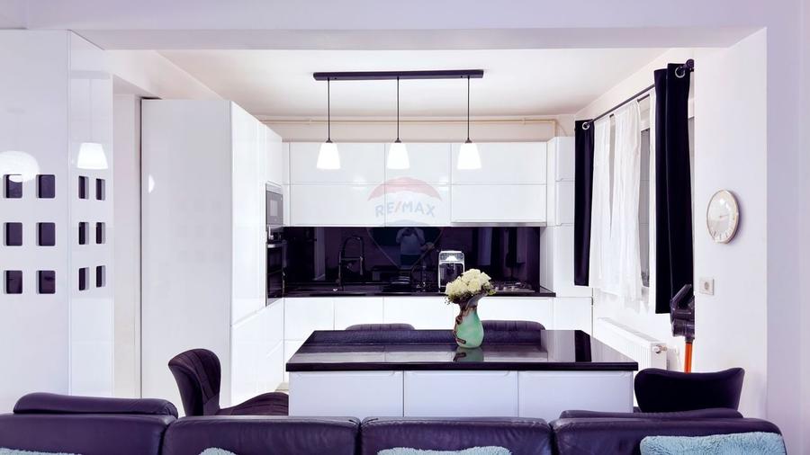 Vila 4 camere | Teren 251 mp | 2 parcari | 10 min Metrou - 22