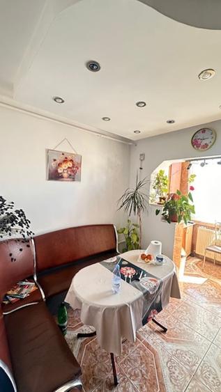 ZONA REPUBLICII (Sf.IOAN) 3camere etaj 4- acoperis,finisat si mobilat! - 4