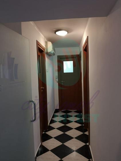 3 camere - bloc MONOLIT  - Bd. UNIRII - etajul 1 - 4