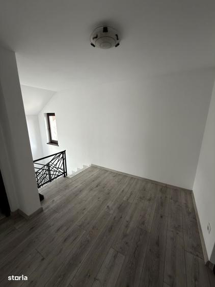 Casa D+P+E la intrare in Curtesti - 14