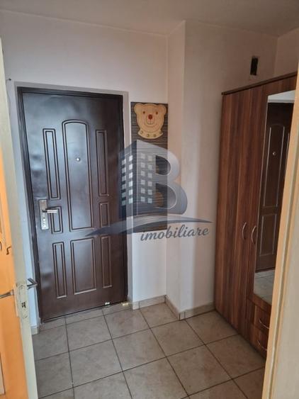 Garsonieră semidecomandată, mobilată în Colentina