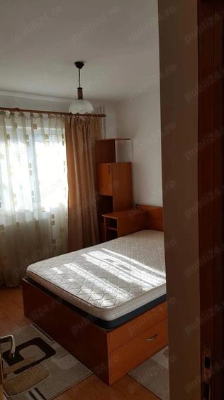 Inchiriez apartament 2 camere - 3