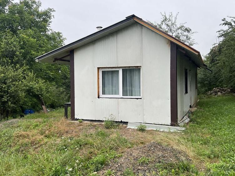 Casa +teren in Calata. La 8 km de Huedin. Suprafata teren 3252 - 3