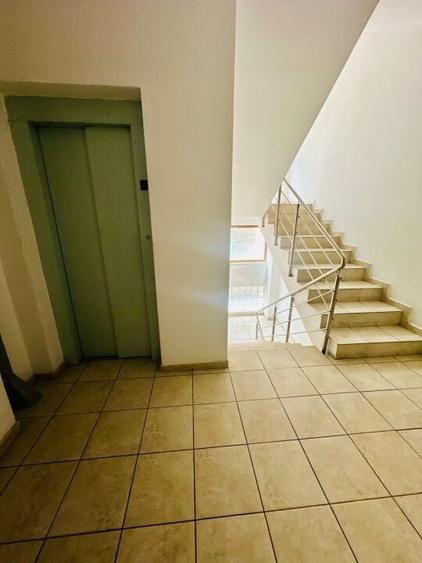 Stefan cel Mare - Mosilor 3 camere 125 mp utili etaj 2/5 constructie 2007 - 21