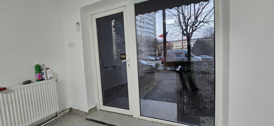 Târgoviște,  micro 6 Bdul Tudor Vladimirescu vsnzare spatiu comercial - 3