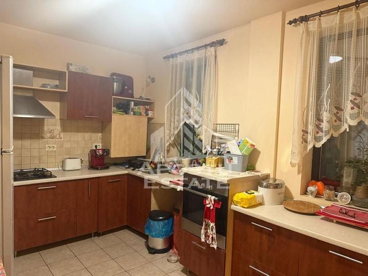 Casa spatioasa cu design american-calea Urseni - 15